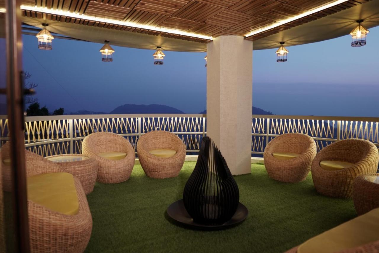 Whispering Pines Villa Bhīm Tāl Eksteriør bilde